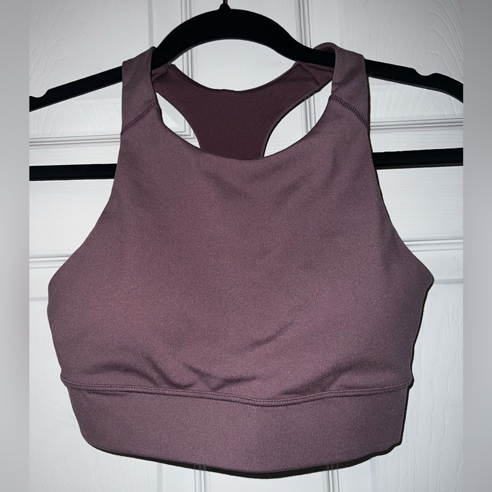 Old navy go dry sports bra